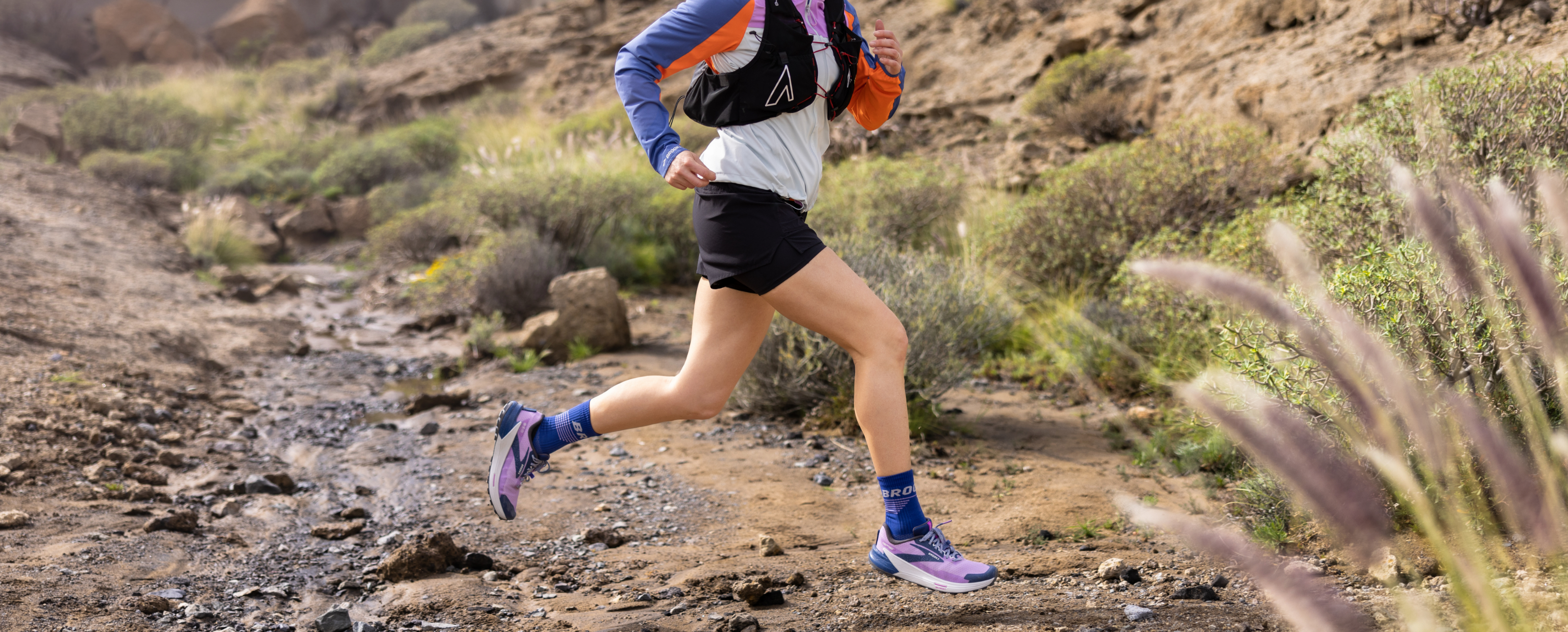 WOMEN TRAIL RUNNING__