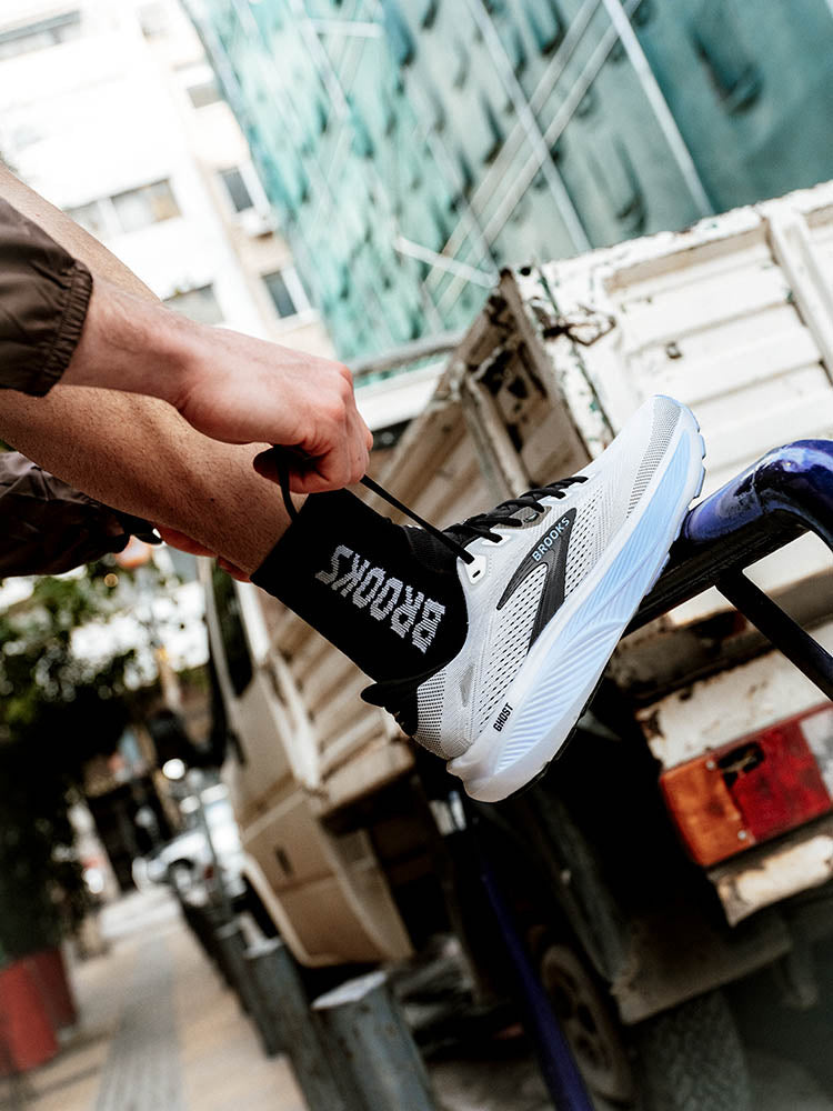 BROOKS ブルックス公式通販 | ランニングシューズの専門ブランド