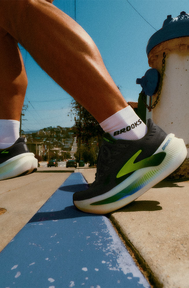 BROOKS ブルックス公式通販 | ランニングシューズの専門ブランド