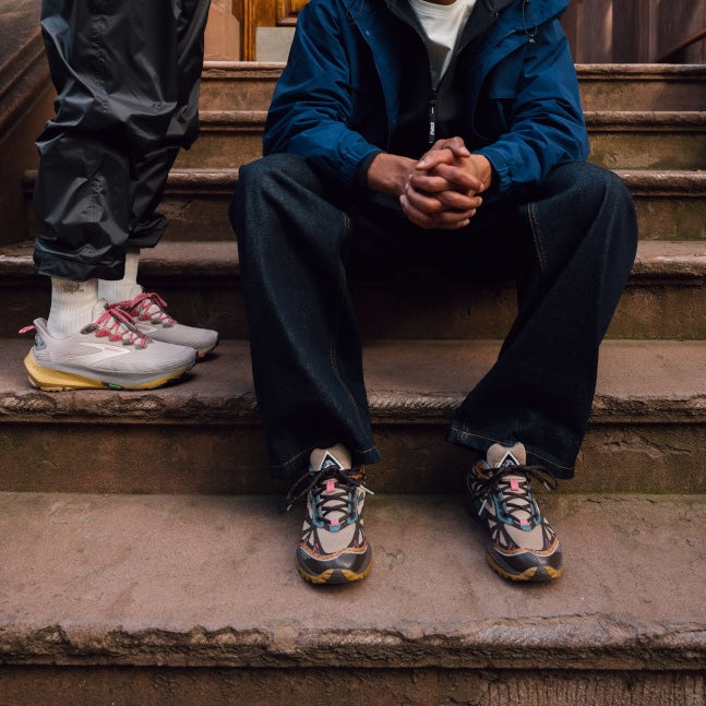 STAPLE x Cascadia 1 (ステープル×カスケディア１ ブラウン)